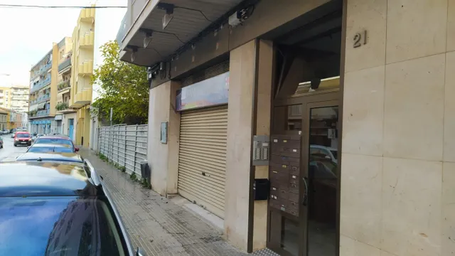 Gran local en planta baja — 7