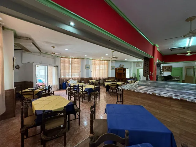 Local comercial 118m² en venta - Estacion de autobuses — 8