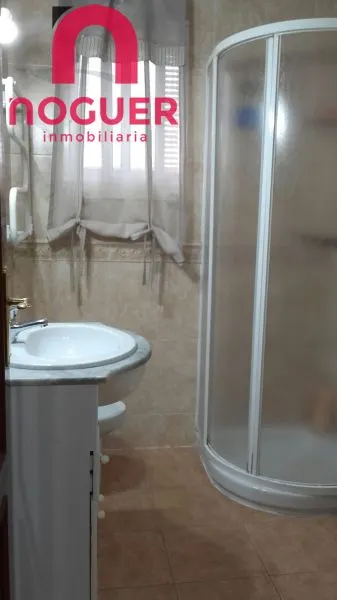 SE VENDE RESTAURANTE CON CASA EN VILLARRUBIA — 33