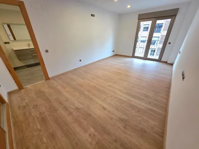 Exclusiva vivienda a estrenar en Castellón sin muebles — 23