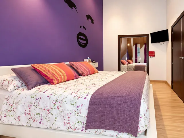 Espectacular  casa unifamiliar con piscina privada, domótica y placas solares — 25