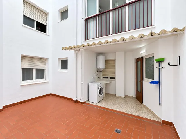 Precioso piso en el centro de Orihuela, ascensor, balcón, patio... — 10