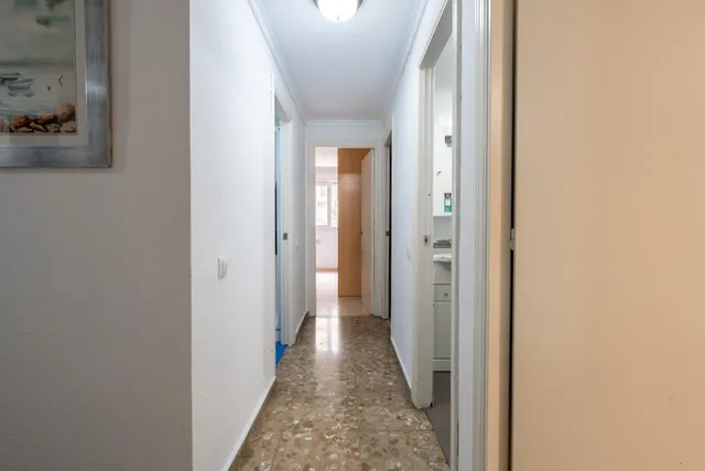 Amplia vivienda centrica en una de las mejores zonas de Almeria — 25