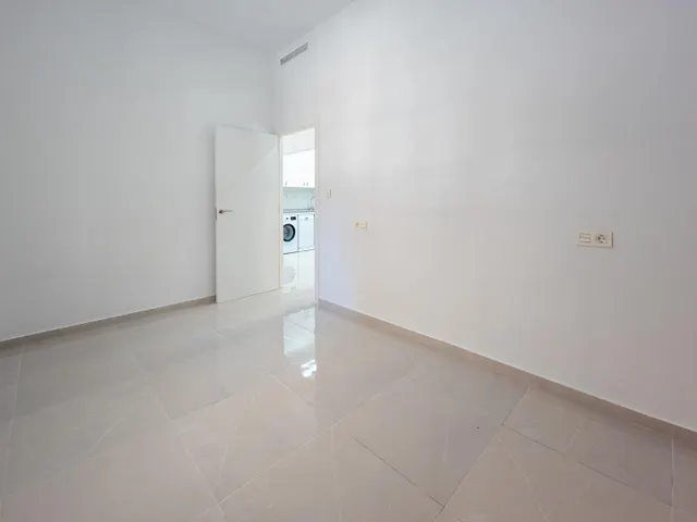 Piso reformado cerca de la Playa de los Náufragos — 14