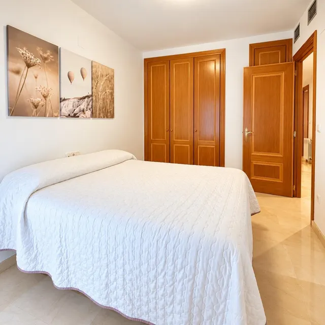 EXCLUSIVA VIVIENDA DE 135 m2 CON 3 habitaciones, GARAJE INCLUIDO Y ZONAS AJARDINADAS EN PENYA-ROJA – AVENIDA DE FRANCIA — 6