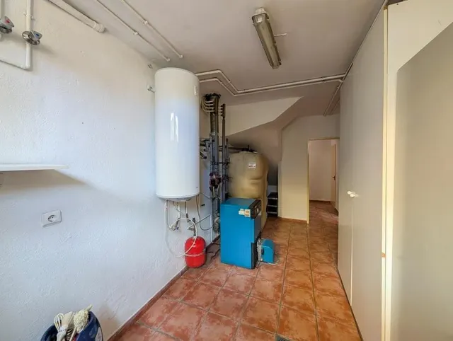 Exclusiva Residencia Unifamiliar en Cájar: Haciendo esquina. Espacio, Calidad y Bienestar para su Familia — 34