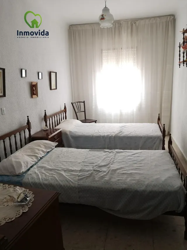 Gran Casa en Villaharta — 18