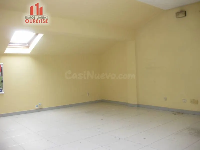 OFICINA EN EL CENTRO DE OURENSE EN PLENA ZONA COMERCIAL