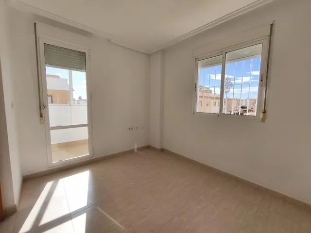 ✨ ADOSADO CON PISCINA PRIVADA EN LO MARABÚ – ROJALES (ALICANTE) ✨ — 18