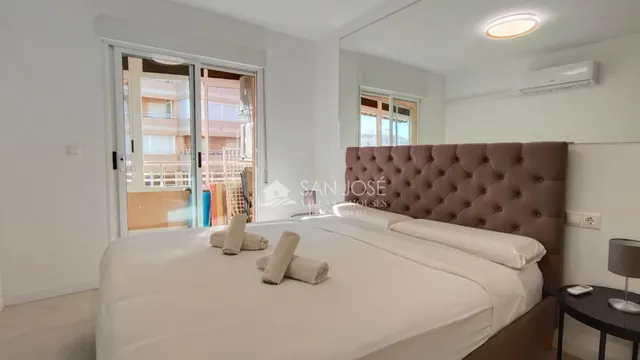 VENTA DE PISO REFORMADO EN ARENALES DEL SOL CON LICENCIA TURÍSTICA — 15