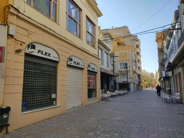 LOCAL COMERCIAL DE MAS DE 600M2 EN ZONA CENTRO — 9