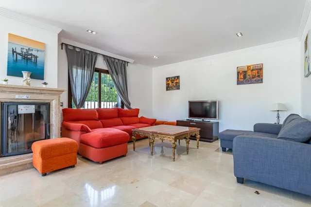 Villa Reformada con Vistas Panorámicas en la Sierrezuela — 15