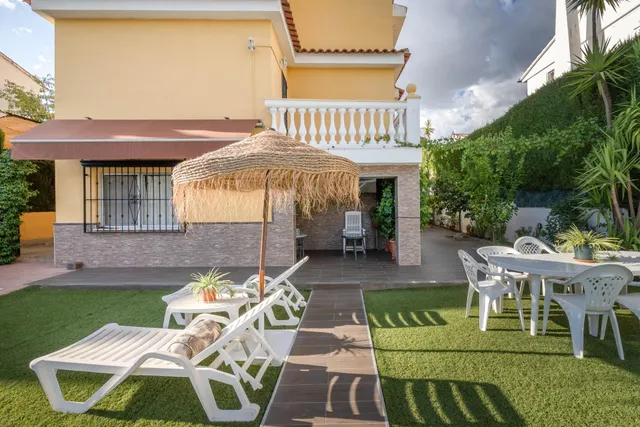 CHALET CON PISCINA Y JARDÍN A SOLO 10 MINUTOS DE GRANADA - foto 4