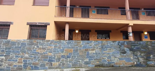 PISO A LA VENTA EN LADRILLAR