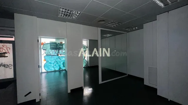 Local comercial de 300 m2 con 10 m de fachada en calle Alboraya — 5