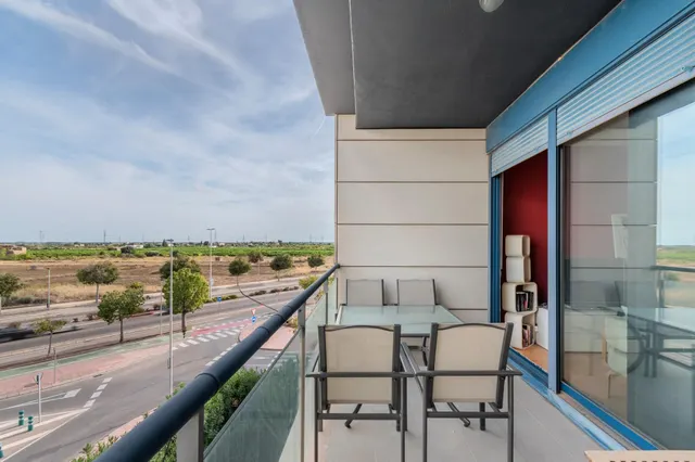 Luminoso Piso en Parque Sensal, Castellón - Ideal para Tu Familia — 7