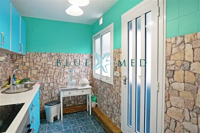 APARTAMENTO REFORMADO A 20 METROS DE LA PLAYA DE LA ISLA — 7
