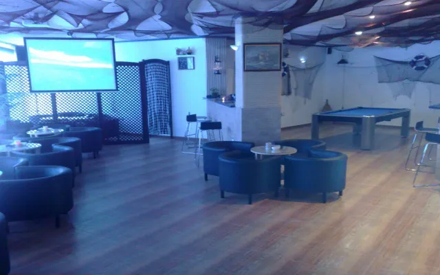 Local comercial 170m² en venta - Playa del cura — 9