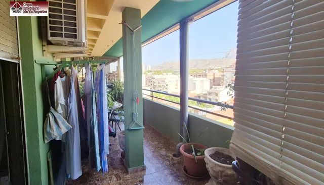 Increíble Ático Exclusivo en Benidorm: Vive el Sueño Mediterráneo — 16