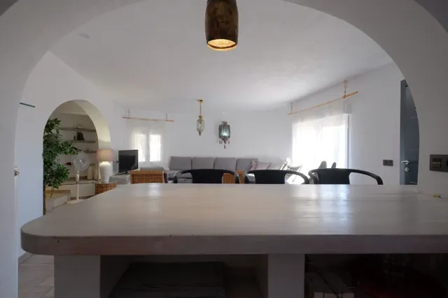 VILLA DE LUJO COMPUESTA POR 3 APARTAMENTOS INDIVIDUALES, TODO DE PRIMERA CALIDAD CON VISTAS AL MAR — 27