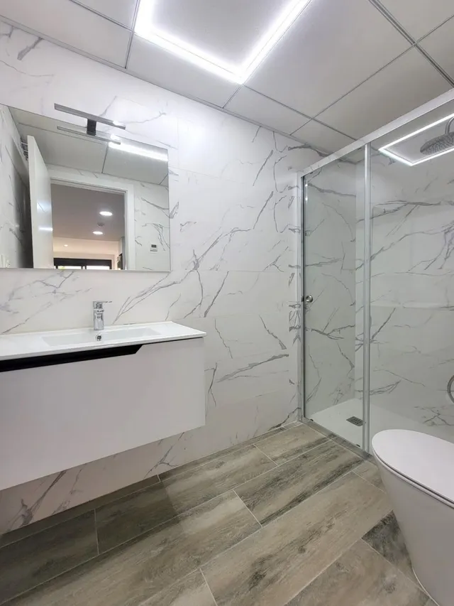 Apartamento 3 habitaciones 148m² en venta - Paseo maritimo — 32