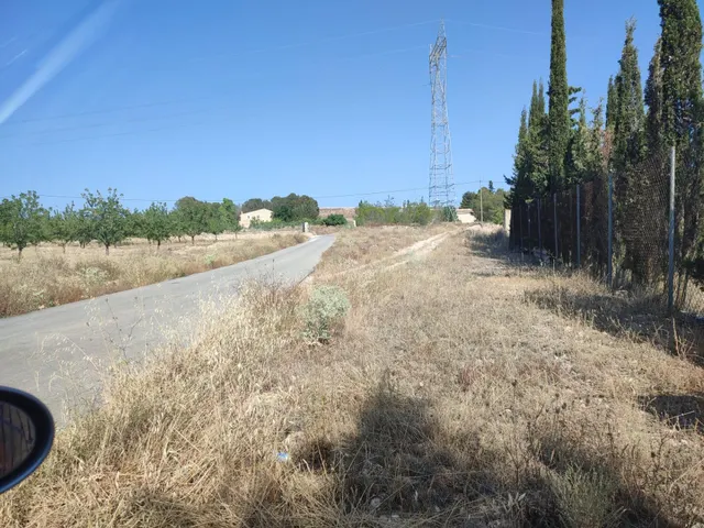 TERRENO CON 2 CASAS DE APEROS — 12