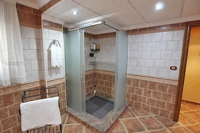 Villa 6 habitaciones 322m² en venta - Pueblo 5 — 28