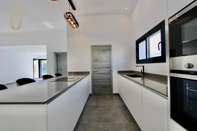 Villa en una sola planta con privacidad y bonitas vistas — 20