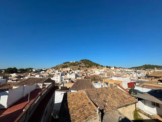 CASA CON EXCELENTES VISTAS EN EL CASCO ANTIGUO DE LLIRIA — 21