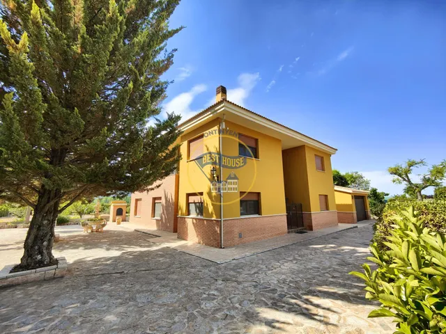 OPORTUNIDAD LUJOSO CHALET EN BANYERES DE MARIOLA (ALICANTE) — 17