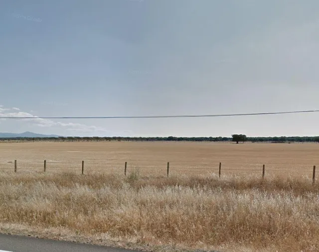Urbis te ofrece un estupendo terreno en venta en Abusejo, Salamanca. — 4