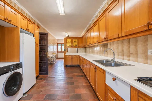 Mansión residencial: Privacidad, naturaleza y gran potencial en Villanueva de la Cañada — 15