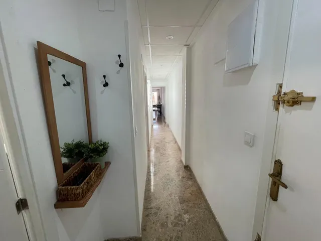 Fantastico apartamento totalmente reformado en el centro de Torrevieja — 17