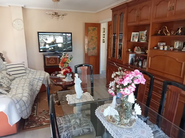 SE VENDE CASA EN VILLALOBAR, 2 PLANTAS, VIVIENDA EN PRIMERA PLANTA, PARCELA 400 M2, GARAJE 40 M2. — 7