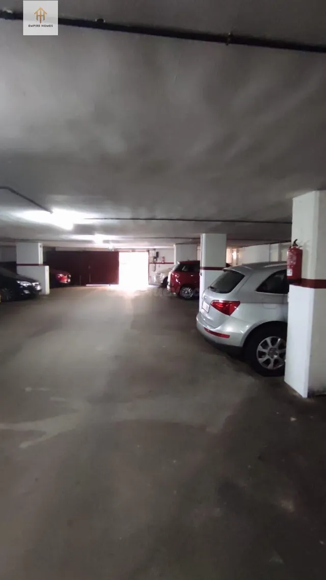 ¡Tu coche se merece el mejor sitio! Plaza de garaje en alqui - foto 4