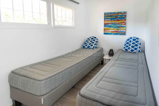 Apartamento reformado de 2 dormitorios a 200m de la playa del Albir — 11