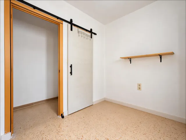 PISO A LA VENTA EN ALBORAYA — 39