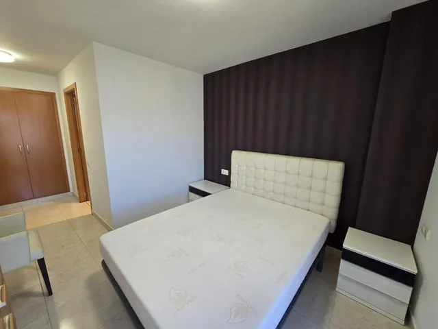 Piso impecable amueblado 4 hab — 24