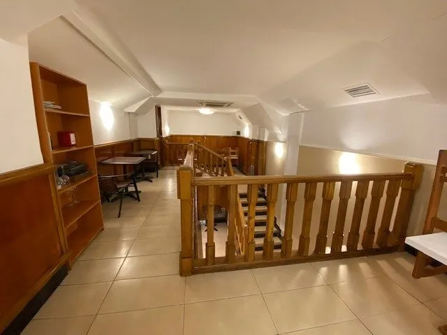 INVERSIONISTAS, BAR RESTAURANTE EN EL CENTRO DE PAMPLONA — 7