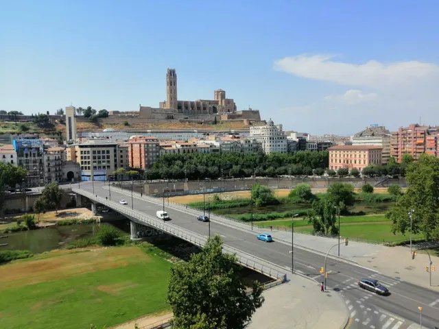 Piso Amplio y Luminoso en Cappont, Lleida - 1000€/mes
