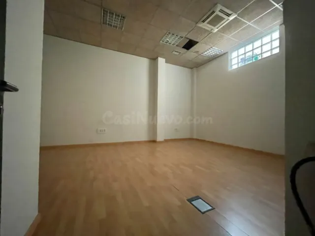 LOCAL COMERCIAL EN EL CENTRO DE TUDELA — 2