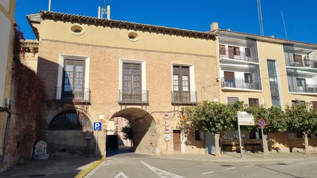 Solar urbano en el centro de Pedrola – 241 m2 con doble acceso — 8