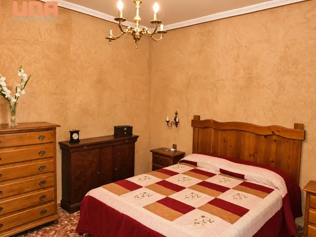 Chalet con parcela Urbana en Santa Maria de Trasierra (pueblo) — 15