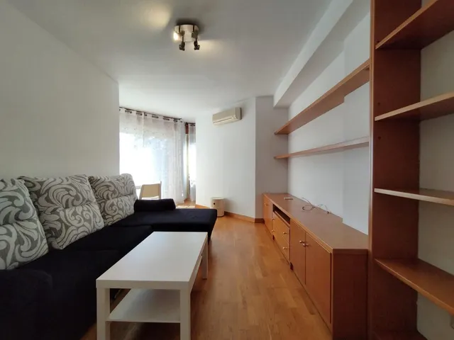 APARTAMENTO JUNTO CENTRO DE OCIO ZIG ZAG — 10
