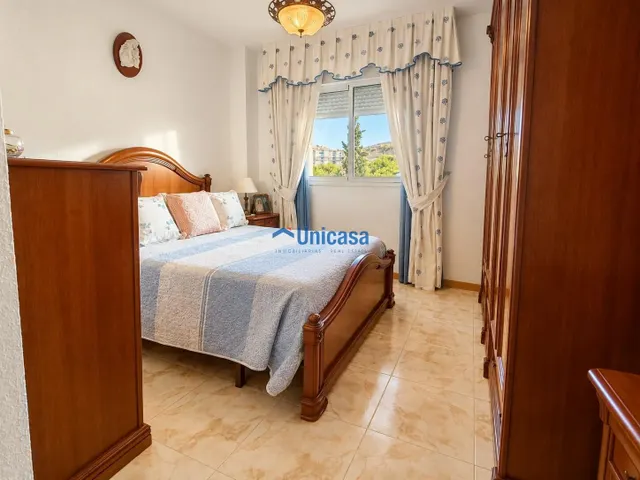 Piso de 3 dormitorios con terraza, patio, garaje y trastero — 15
