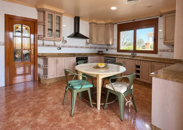 Chalet en venta en Zona Privilegiada, Carrer Llarguer, 90, Benirredrà, Gandía, Valencia — 12