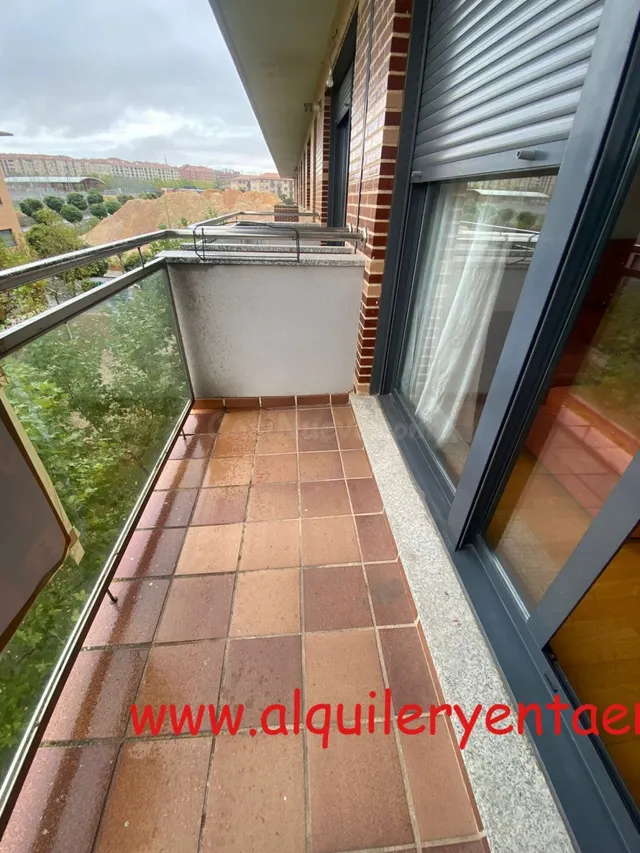 Piso 3 habitaciones 83m² en alquiler - La Plata-Huerta Otea - foto 4