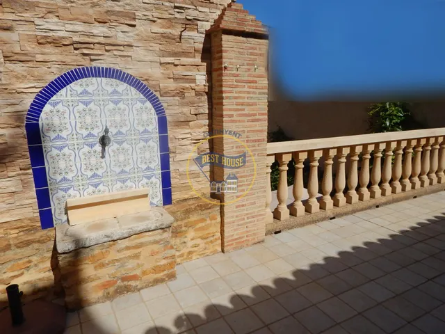 OPORTUNIDAD, CASA REFORMADA CON PISCINA Y OTRAS COMODIDADES. — 41