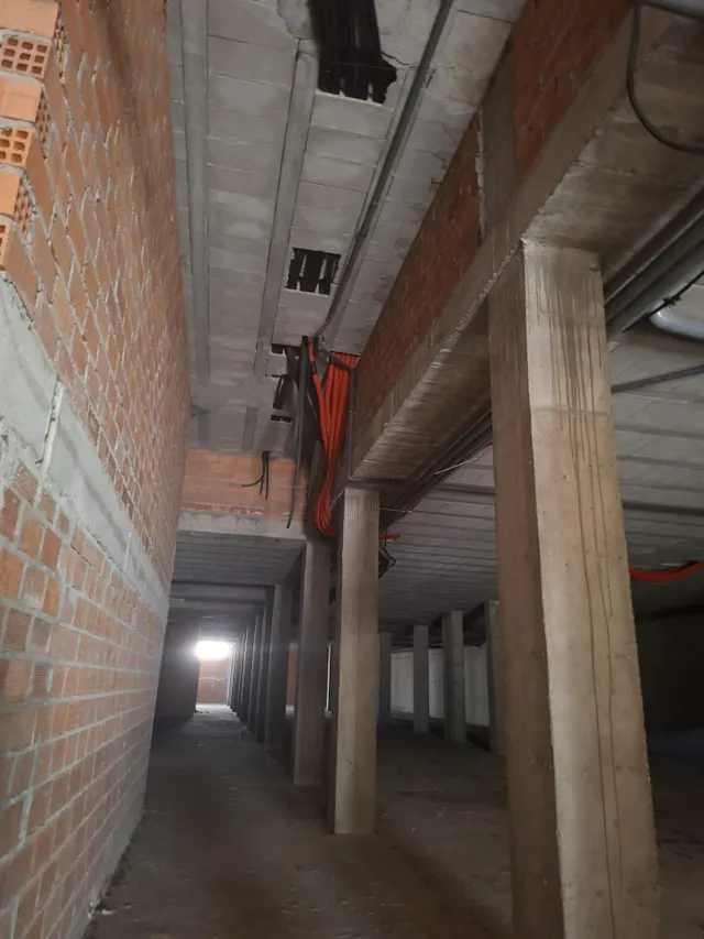 LOCAL COMERCIAL EN EL CENTRO DE PONFERRADA — 4