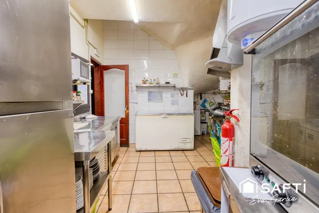 Un edificio entero por 380.000€ en Vilafranca del Penedès con potencial para 6 viviendas — 14